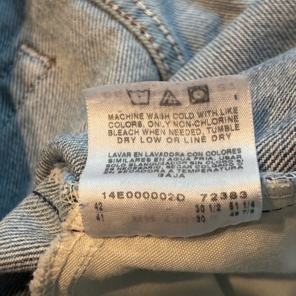 Vintage Lee Relaxed Fit Jeans 40x30 Light Wash USA Authentic 100% Cotton Denim - Picture 14 of 15